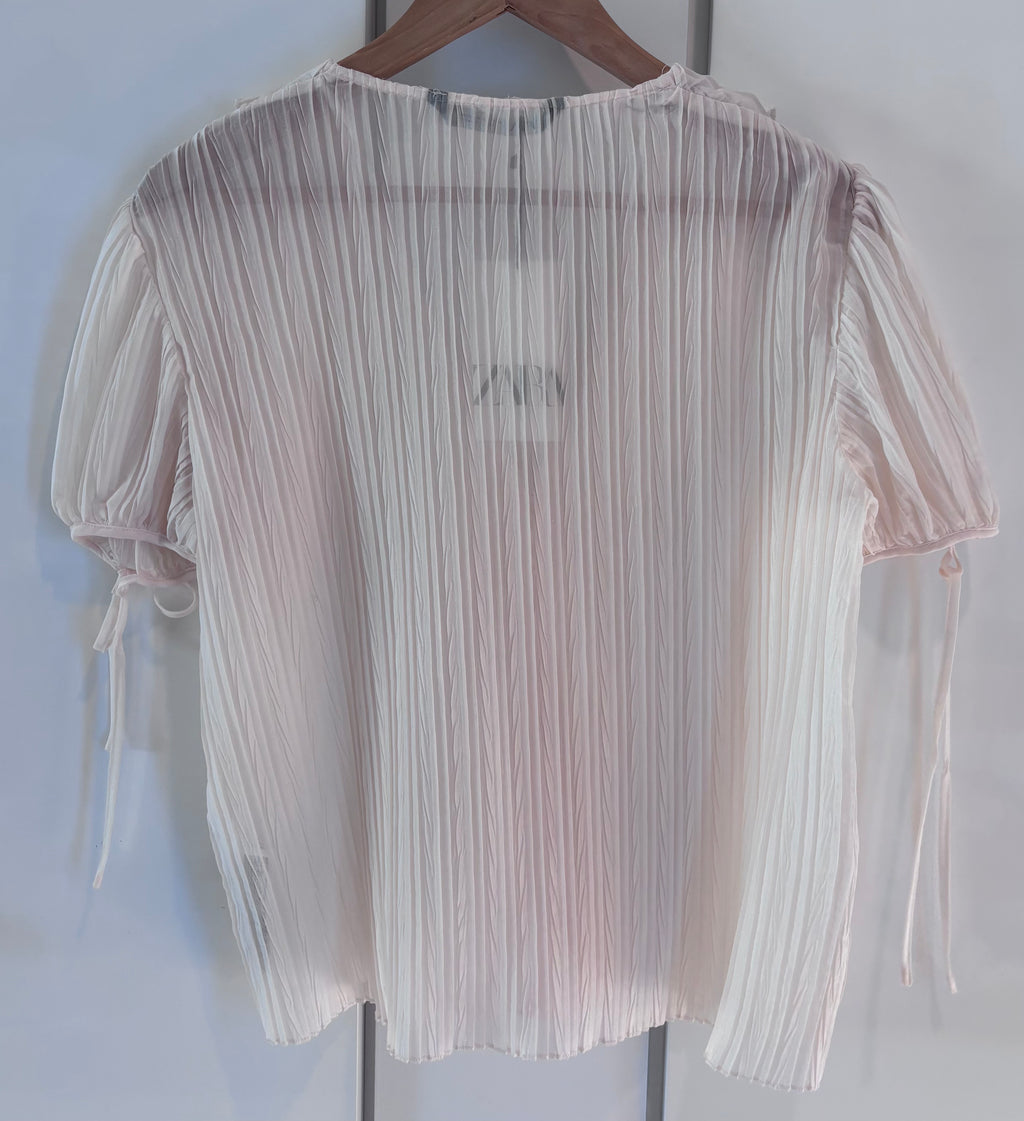Zara Ivory Plissé Ruffle Blouse, M