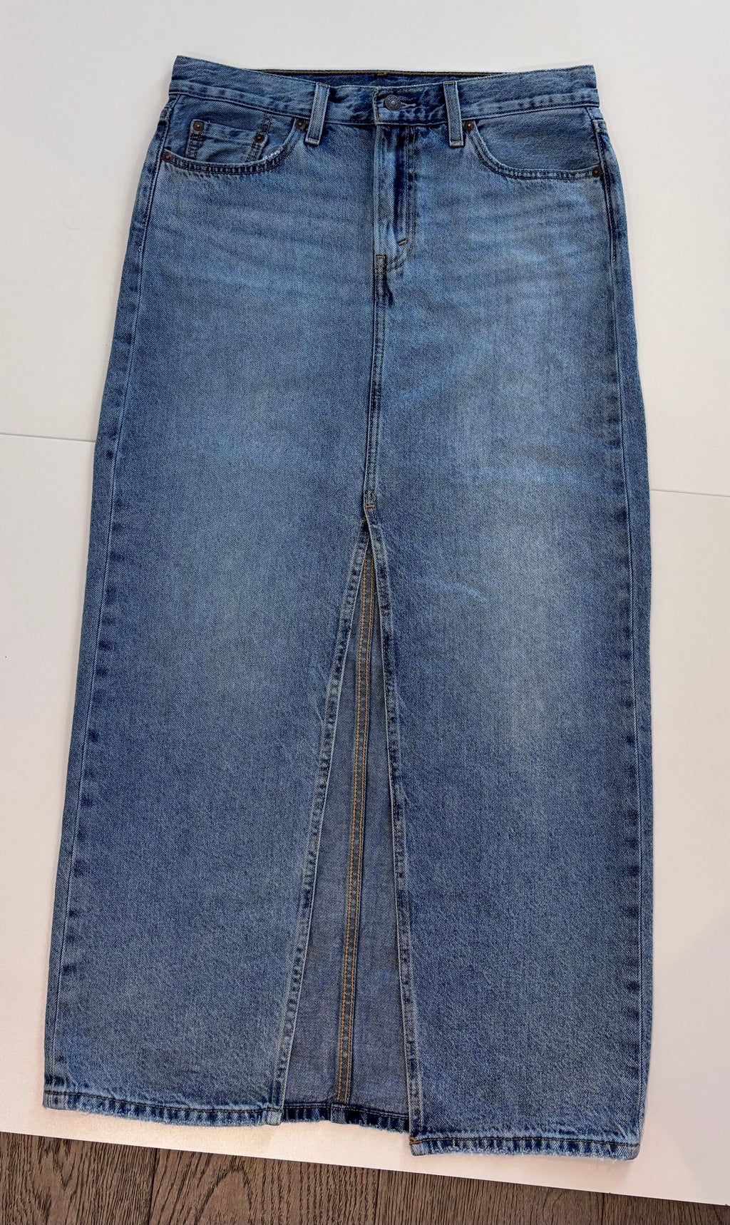 Levi's Premium Light-Wash Denim Midi Skirt, 28
